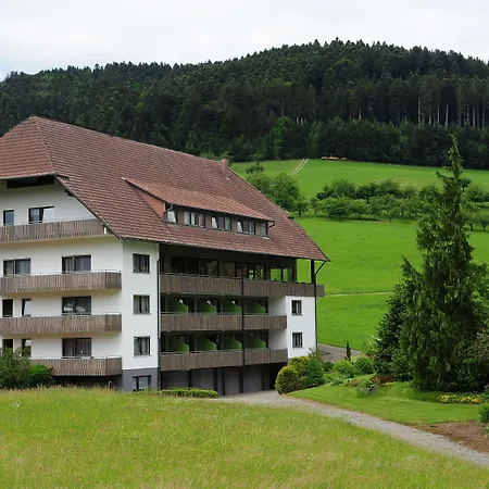 Fuxxbau Hotel 3*