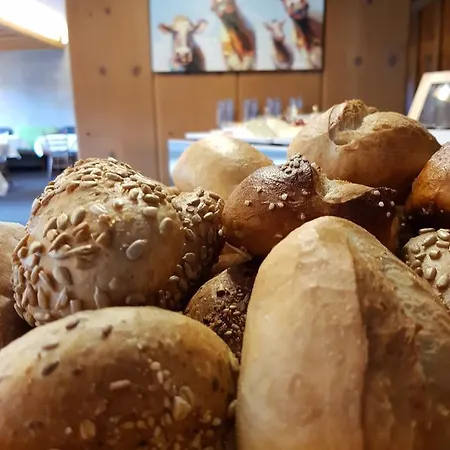 Fuxxbau Szálloda 3*